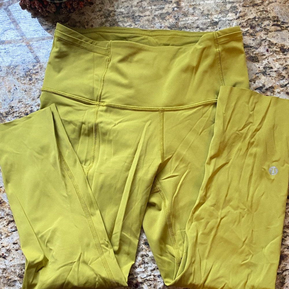 Lululemon High-Rise Chartreuse Capri